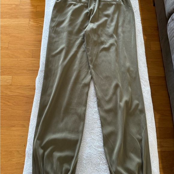 Anthropologie Joggers - Picture 10 of 13